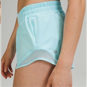 Lululemon Light Blue Hotty Hot Short - Size 4- 4 inch